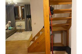 Wohnung mieten in Peter-Müllritter-Str 10, 83308 Trostberg, Dachgeschosswohnung in ruhiger Lage, 2,5 Zi.