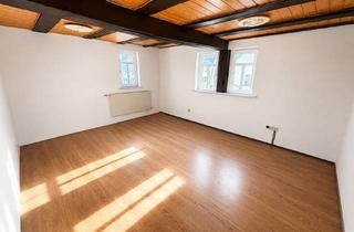 Wohnung mieten in 61200 Wölfersheim, Charmantes Fachwerkhaus - frisch renoviert - 4 Zimmer