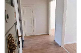 Wohnung mieten in Wustermarker Straße 00, 13583 Spandau, Spandau - Sanierter Altbau, hell, ruhig, EBK, Balkon, Garten