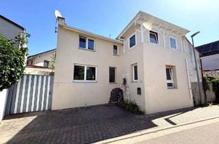 Einfamilienhaus kaufen in 67574 Osthofen, Einfamilienhaus in Osthofen: möbliert, modernisiert & mit schönem Garten