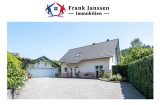 Einfamilienhaus kaufen in 54570 Oberstadtfeld, Freistehendes Einfamilienhaus in Oberstadtfeld I BJ 2005 I 5 Schlafzimmer I Doppelgarage