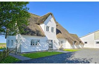 Haus kaufen in 25836 Poppenbüll, Kernsanierter Landsitz vor SPO