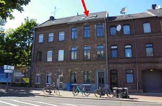 Reihenhaus kaufen in Selikumer Straße 13, 41460 Neuss, Alltagstaugliches Reihenhaus mit 7 Zimmern in Neuss