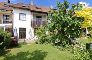 Haus mieten in Weidenstraße 2 b, 86343 Königsbrunn, GERÄUMIGES REIHENMITTELHAUS MIT VIEL PLATZ FÜR DIE FAMILIE