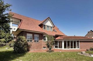 Haus kaufen in 31249 Hohenhameln, Hohenhameln OT Soßmar: Architektenhaus mit zwei Garagen, großem Wintergarten und zwei Balkonen