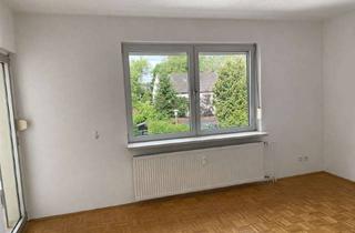 Wohnung kaufen in 59073 Heessen, Stilvolle 4-Zimmer-Eigentumswohnung mit Balkon, Carport und modernisierter Ausstattung