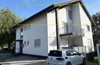 Wohnung kaufen in Burgunderweg 12, 76356 Weingarten, Helle 3-Zimmer-Dachgeschosswohnung mit großem Wohn-Essbereich und Stellplatz