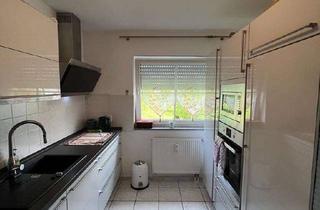 Wohnung kaufen in 59469 Ense, Gepflegte 3-Zimmer-Etagenwohnung mit hochwertiger Ausstattung und zwei Balkonen in ruhiger Wohnlage