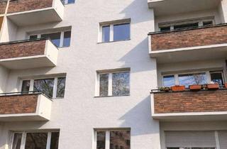 Wohnung kaufen in Birkenstrasse 74, 10559 Tiergarten, Tolle Kapitalanlage in Berlin-Tiergarten: VERMIETET 3-Zi, Balkon, Keller, Fahrstuhl