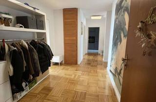 Wohnung kaufen in Kraichgaustraße 19, 76676 Graben-Neudorf, Große 4-Zimmer-Wohnung mit überdachtem Balkon