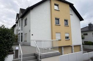 Wohnung kaufen in Martin-Wohmann-Straße 35, 65719 Hofheim am Taunus, Rarität am Steinberg: 2 Zim. Wohnung mit 287 m² Privat-Oase (SNR), XL-Garage mit Wallbox, Kamin,Saun