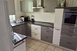 Wohnung kaufen in 59494 Soest, Großzügige Dachgeschosswohnung mit Balkon in attraktiver Lage von Soest