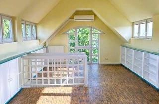 Wohnung kaufen in 61350 Bad Homburg, Stilvolle Maisonettewohnung mit Galerie und Wintergarten