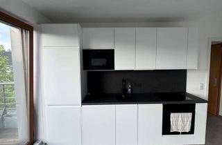 Wohnung mieten in Anklamer Straße, 10115 Mitte, Schöne helle Wohnung in Berlin-Mitte – frisch renoviert und mit zwei Balkonen