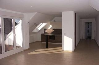 Wohnung mieten in Carl-Spitzweg-Str., 53879 Euskirchen, 2 Pers. Energiesparwohnung, teilklimatisiertes Dachgeschoss (2.OG) inkl. Küche, mit Loggia