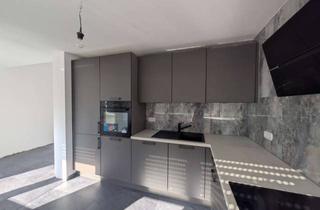 Wohnung mieten in 53179 Bonn, Modernisierter Altbau-Traum: 3,5 Zimmer mit Panorama-Dachterrasse & Drachenfelsblick