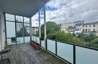 Wohnung mieten in Mathildenstraße 101, 28203 Fesenfeld, Luxuriöse 2,5-Zimmer-Wohnung (2. OG, Altbau) mit großem Balkon in Bestlage in Bremen-Fesenfeld