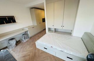 Wohnung mieten in Moissistraße 31, 12489 Adlershof, Terrasse! Modernes möbliertes Studio-Apartment mit EBK!!