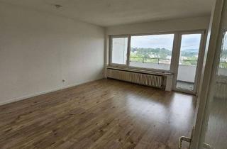 Sozialwohnungen mieten in Peterstraße 10, 58636 Iserlohn, 4-Zimmer-Wohnung mit Balkon in Iserlohn ***WBS notwendig***