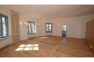 Wohnung mieten in 94330 Aiterhofen, Große 4 Zimmer-Wohnung im Schloss Geltolfing