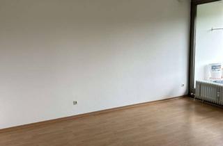 Wohnung mieten in Bamberger Str. 64d, 95445 Kreuz, Schöne 2-Zimmer-Wohnung mit Balkon und herrlichem Blick in die Natur