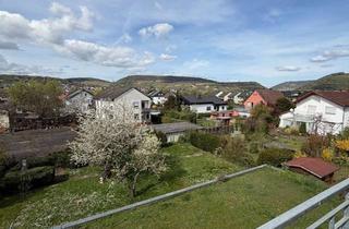 Lofts mieten in Albertusstraße 11, 55411 Bingen, Wohnen mit Weitblick: Loft-Feeling, 3,80 m Deckenhöhe & Südbalkon mit Blick in die Weinberge + TG