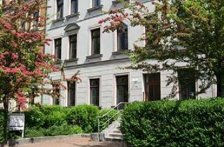 Wohnung mieten in Further Straße 40, 09113 Schloßchemnitz, Herrliche Dachgeschosswohnung mit Balkon und Badewanne