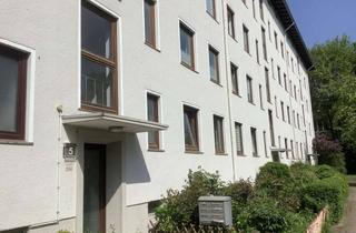Wohnung mieten in Treviranusstr. 5 b, 28205 Peterswerder, Schicke kleine 3-Zimmer-Wohnung mit Balkon mit neuem Duschbad