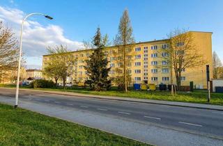 Wohnung mieten in Dr.-Sommer-Straße, 02763 Zittau, Dein Traumangebot: 3 Zimmer, Balkon & Stellplatz