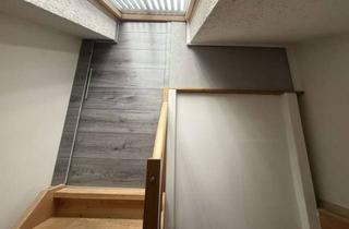 Wohnung mieten in Zaisersweiherstraße, 75447 Sternenfels, Dachgeschosswohnung