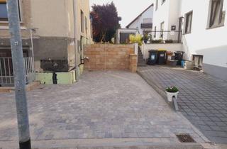 Garagen mieten in Oberböhl 34, 55218 Ingelheim, Sicher parken: PKW Stellplatz in Ingelheim am Rhein