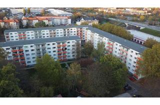 Garagen mieten in Heeresbergstraße 30, 07549 Lusan, Abschließbarer Parkplatz in der Heeresbergstraße