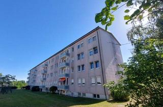 Wohnung mieten in Gutenbergstraße 53, 02943 Weißwasser, Familienfreundliche 4-Zimmer-Wohnung mit Balkon - 1 Monat Kaltmietfrei!