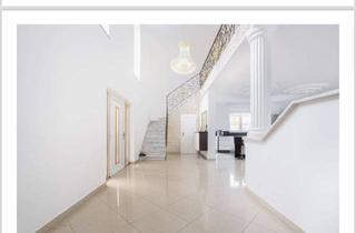 Villa kaufen in Märzenäcker, 74226 Nordheim, EXKLUSIVE VILLA MIT EINLIEGERWOHNUNG, HALLE UND DOPPELGARAGE IN NORDHEIM