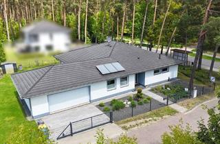 Haus kaufen in 14822 Borkheide, Stilvolle Architektur & modernste Technik - exklusiver Winkelbungalow mit hochwertiger Ausstattung
