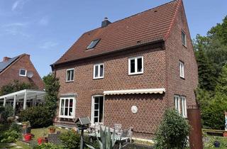 Haus kaufen in 25436 Moorrege, Liebhaberobjekt auf dem Land mit 6 Zimmern