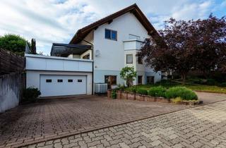Haus kaufen in 69242 Mühlhausen, Exklusives Zweifamilienhaus & Einliegerwohnung (auch gewerblich nutzbar) mit Pool, PV-Anlage 2023