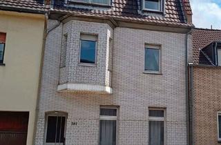 Haus kaufen in Frankfurter Straße 387, 46562 Voerde, Mehrgenerationen-Haus mit 2 Küchen, 2 Bädern, großem Garten und viel Platz