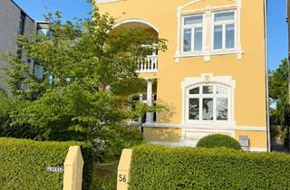 Villa kaufen in 24960 Glücksburg, Stilvolle Stadtvilla mit parkartigem Grundstück, Seezugang und Blick auf das Glücksburger Schloss!