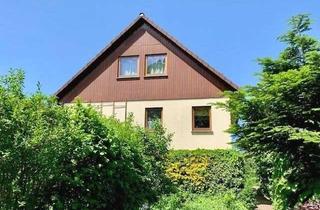 Haus kaufen in 08496 Neumark, Wohnen in beliebter Lage von Neumark !