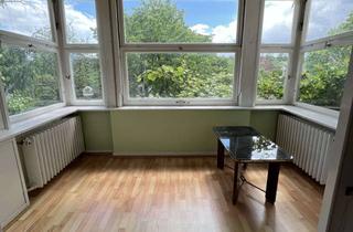 Einfamilienhaus kaufen in 72622 Nürtingen, Top-Lage mit riesigem Garten – renovierungsbedürftiges Einfamilienhaus mit viel Potenzial