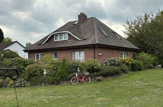 Einfamilienhaus kaufen in Hauptstraße, 23816 Bebensee, Einfamilienhaus mit Einliegerwohnung