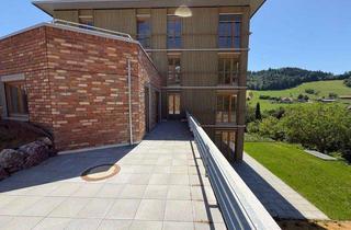 Wohnung kaufen in Kohlenbacher Talstraße, 79183 Waldkirch, Attraktive 4-Zimmer-Wohnung im Neubauprojekt Sonnhalde Waldkirch