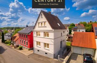 Einfamilienhaus kaufen in 66299 Friedrichsthal, Attraktives 1-2 Einfamilienhaus mit Garten und Terrasse in Friedrichsthal