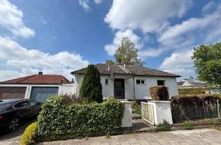 Haus kaufen in 82223 Eichenau, Bungalow mit sonnigem Grundstück in der Okal-Siedlung Eichenau