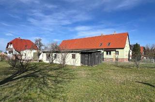 Einfamilienhaus kaufen in Kölsaer Straße, 04435 Schkeuditz, Leben auf dem Land? Einfamilienhaus mit Nebengelass in Glesien mit vielen Möglichkeiten!