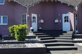 Haus mieten in 76756 Bellheim, Moderne Doppelhaushälfte mit Garage, Stellplatz und Traumgarten