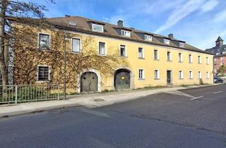 Gewerbeimmobilie kaufen in 95158 Kirchenlamitz, Vielseitiges Geschäftshaus mit Entwicklungspotenzial! Umbaumöglichkeit zu Wohnzwecken.