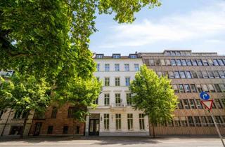 Wohnung kaufen in 40217 Unterbilk, Luxuriöse sanierte Altbauwohnung in Bestlage – Mit Dachterrasse, Stellplatz und Blick ins Grüne