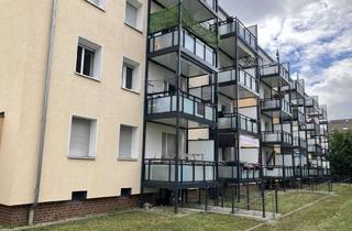 Wohnung mieten in Fuchstanzstraße 64, 60489 Rödelheim, Sanierte 2 Zimmerwohnung mit Balkon und Fussbodenheizung